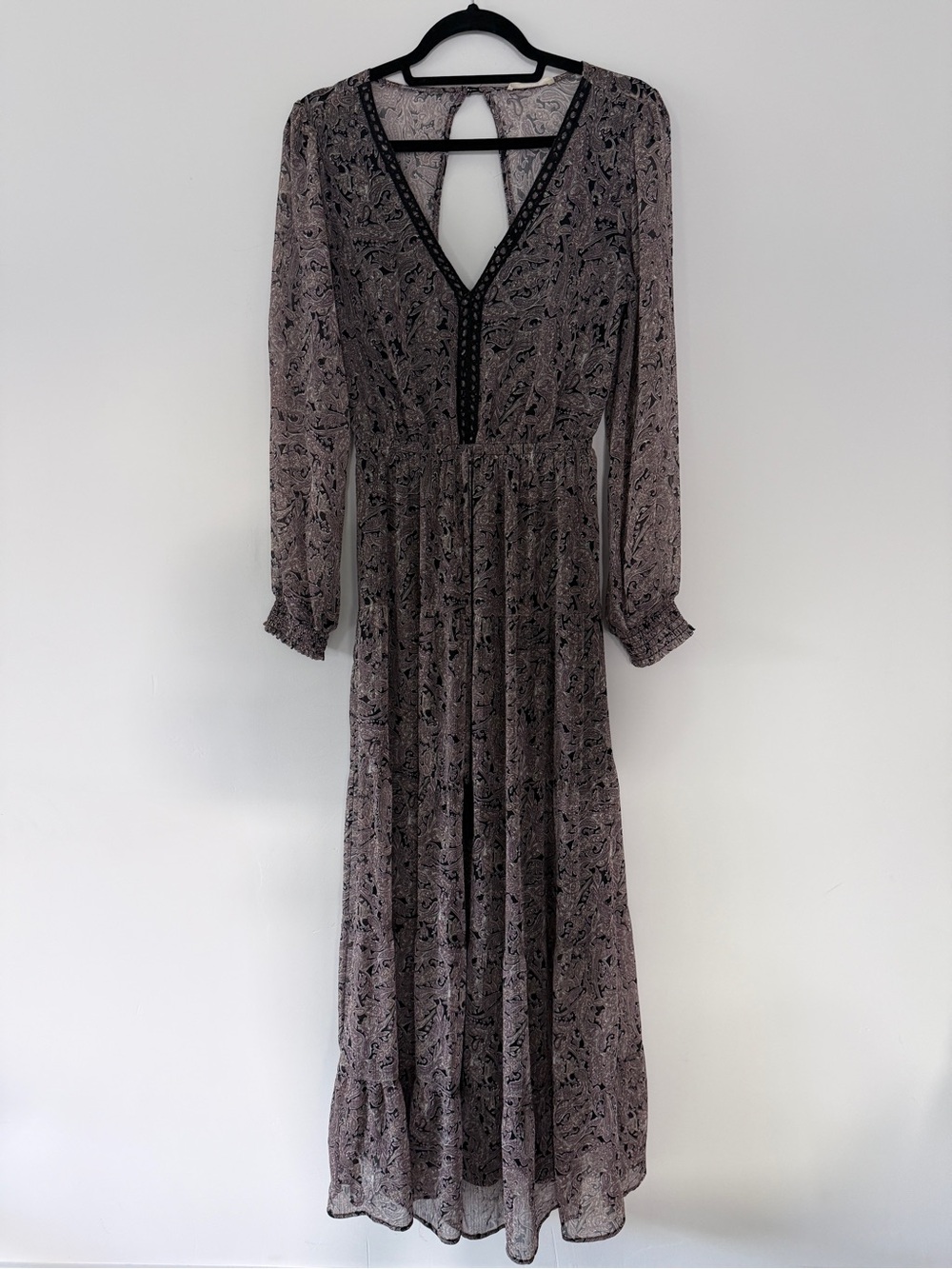 lovestitch Dusty Gray Paisley V‑Neck Maxi Dress